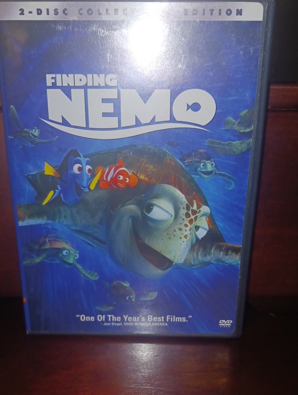 Disney Finding Nemo DVD — Blue Cover